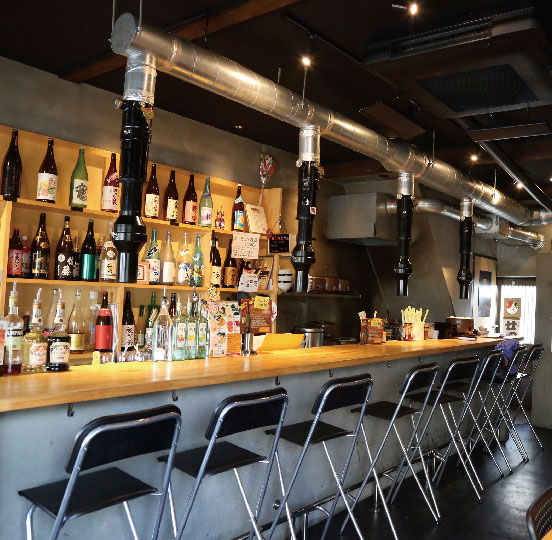 天平 四條畷店 カウンター席